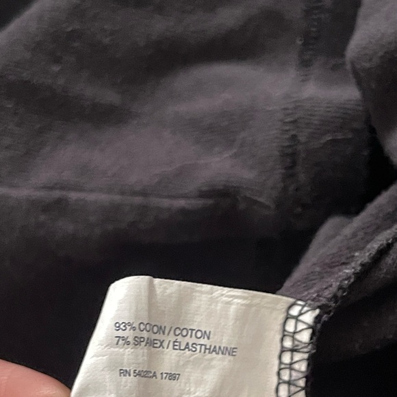 Gap lace trim tank top - Picture 3 of 3